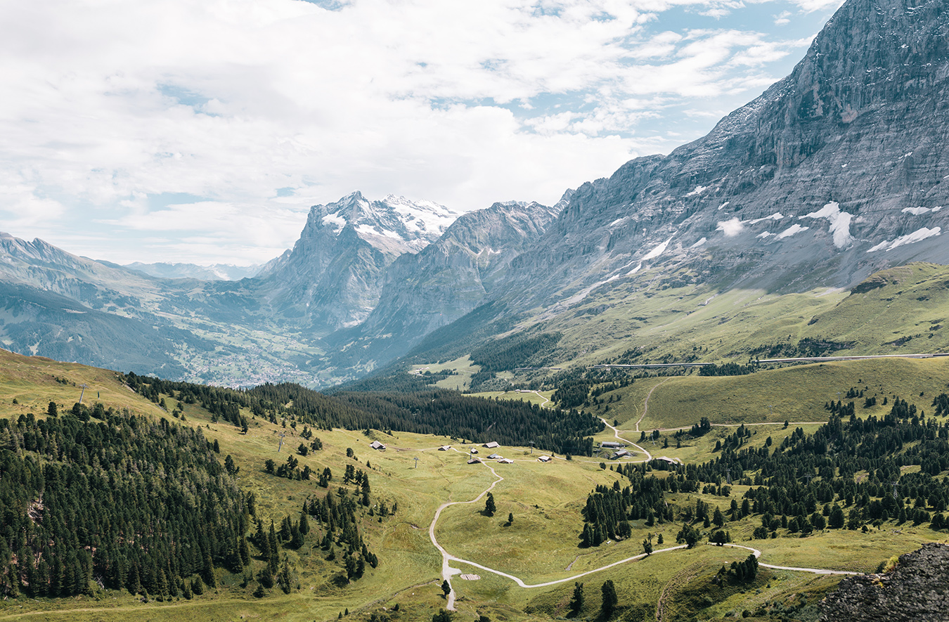 Mountain biking with Tahnee Seagrave in Morzine, France's image