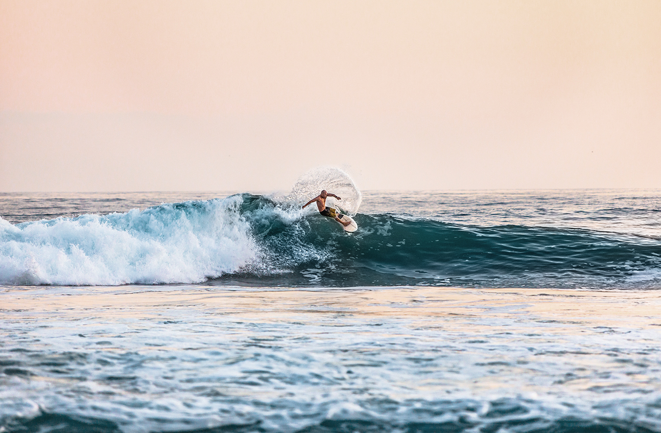 Surfing with Gony Zubizarreta & Marlon Lipke in Ecuador's image